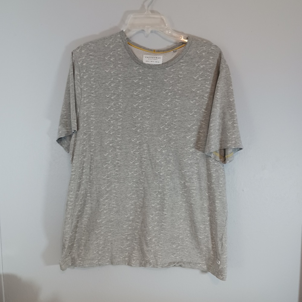 Cactus Man T-Shirt Mens XL Gray Excellent Seagull Bird‎ Print Ricky Singh Tee